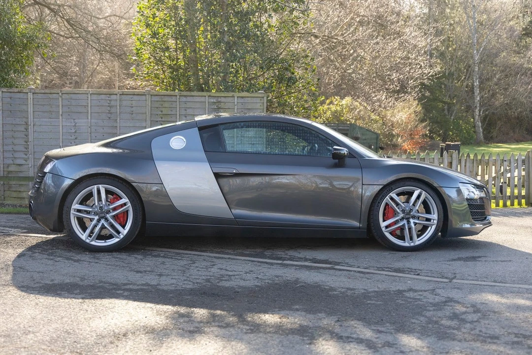 2013 Audi 42 R8 - Image 6 of 30
