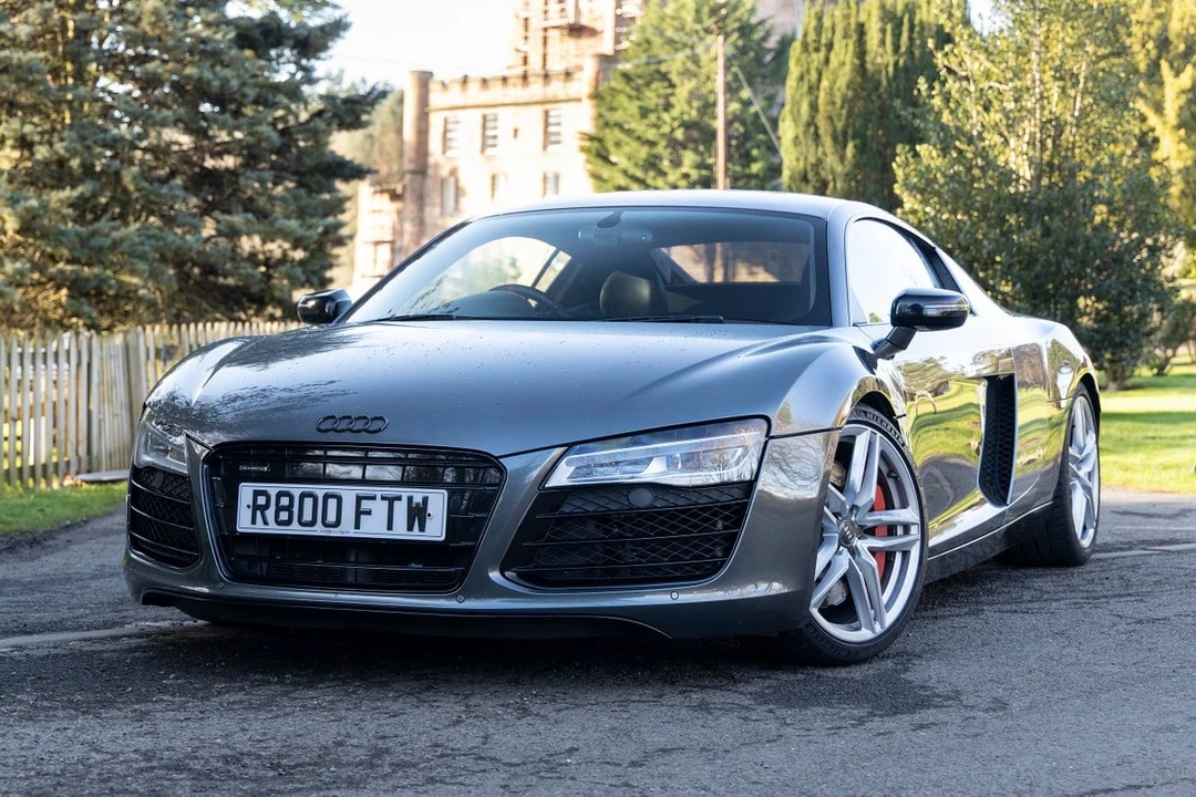 2013 Audi 42 R8 - Image 2 of 31