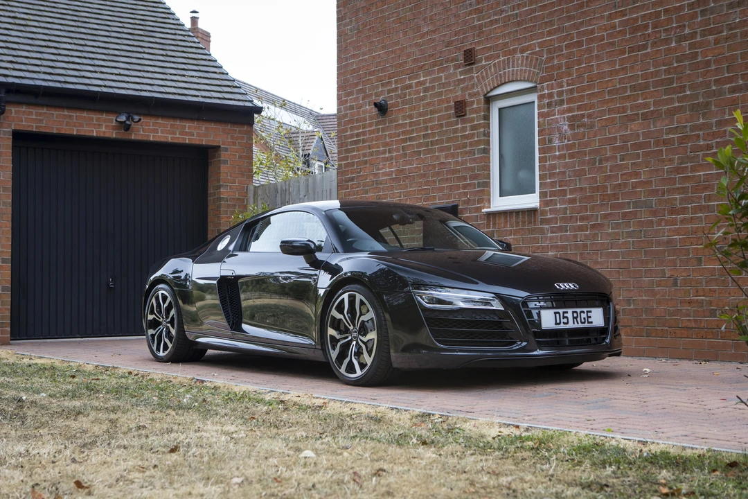 2013 Audi 42 R8 - Image 11 of 31