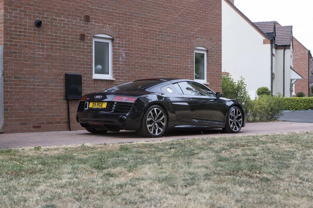 2013 Audi 42 R8 - Image 5 of 31