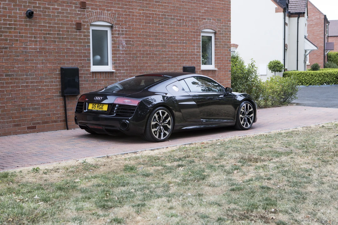 2013 Audi 42 R8 - Image 13 of 31