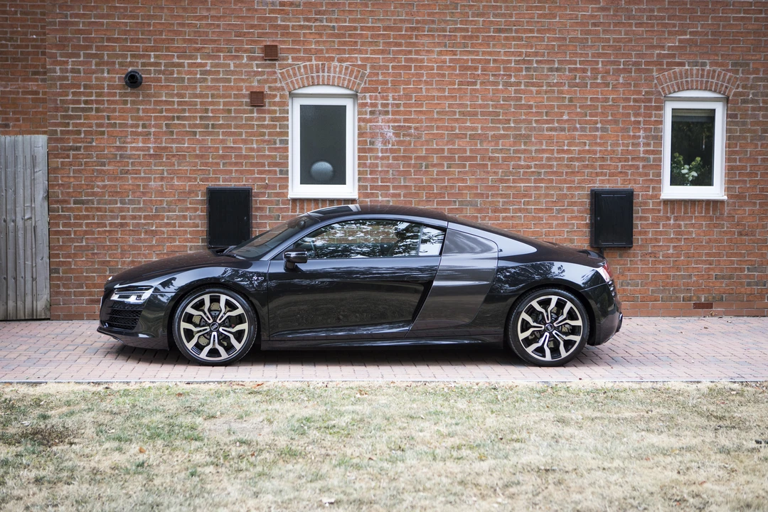 2013 Audi 42 R8 - Image 16 of 31