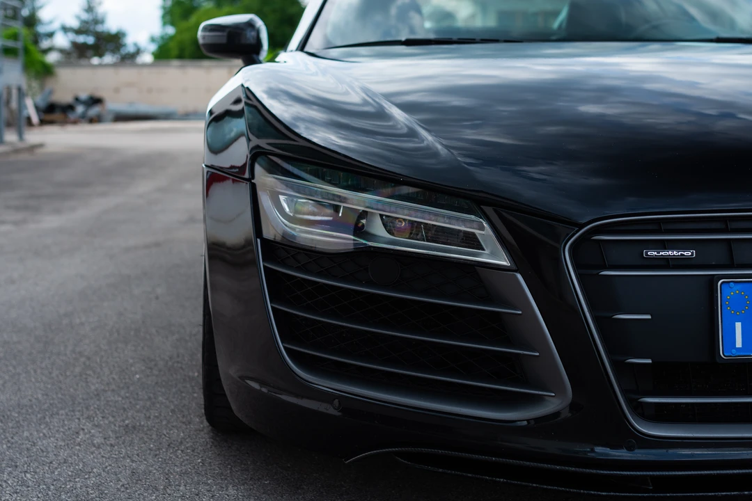 2013 Audi 42 R8 - Image 16 of 31