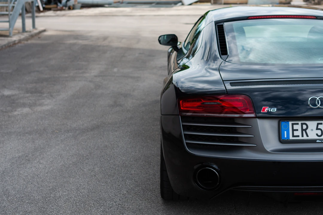 2013 Audi 42 R8 - Image 30 of 31