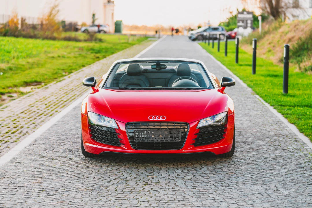 2013 Audi 42 R8 - Image 3 of 31