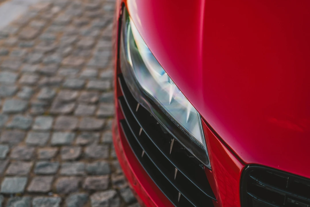 2013 Audi 42 R8 - Image 25 of 31