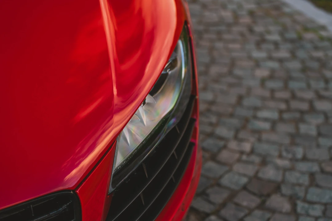 2013 Audi 42 R8 - Image 26 of 31