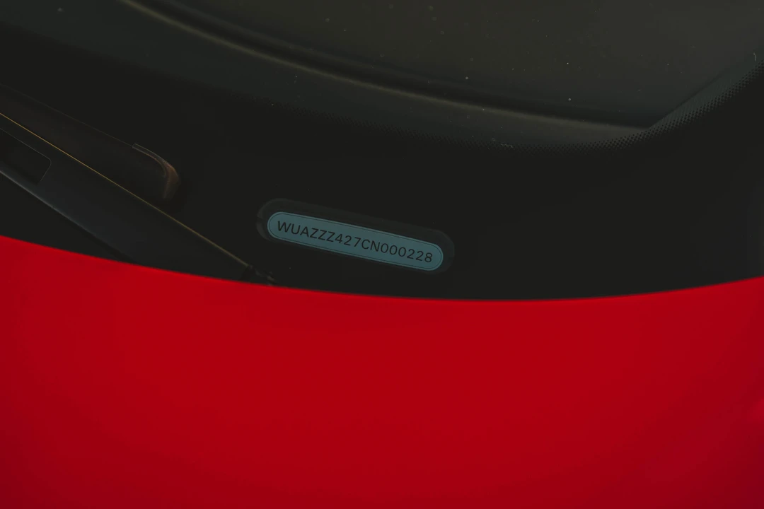 2013 Audi 42 R8 - Image 31 of 31