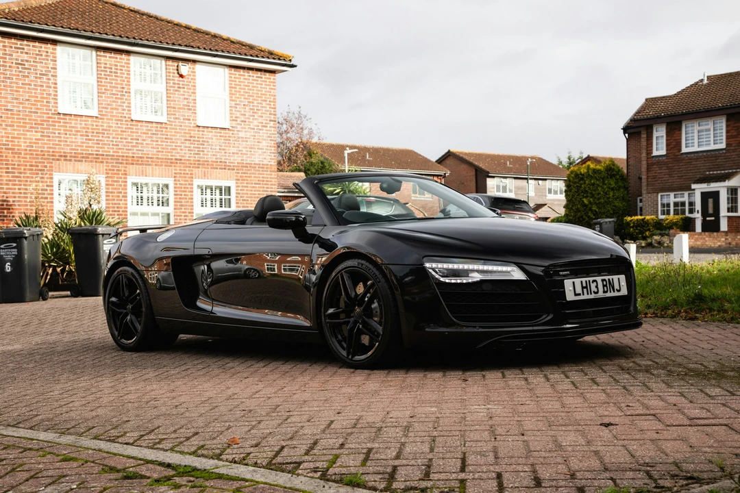 2013 Audi 42 R8 - Image 9 of 21