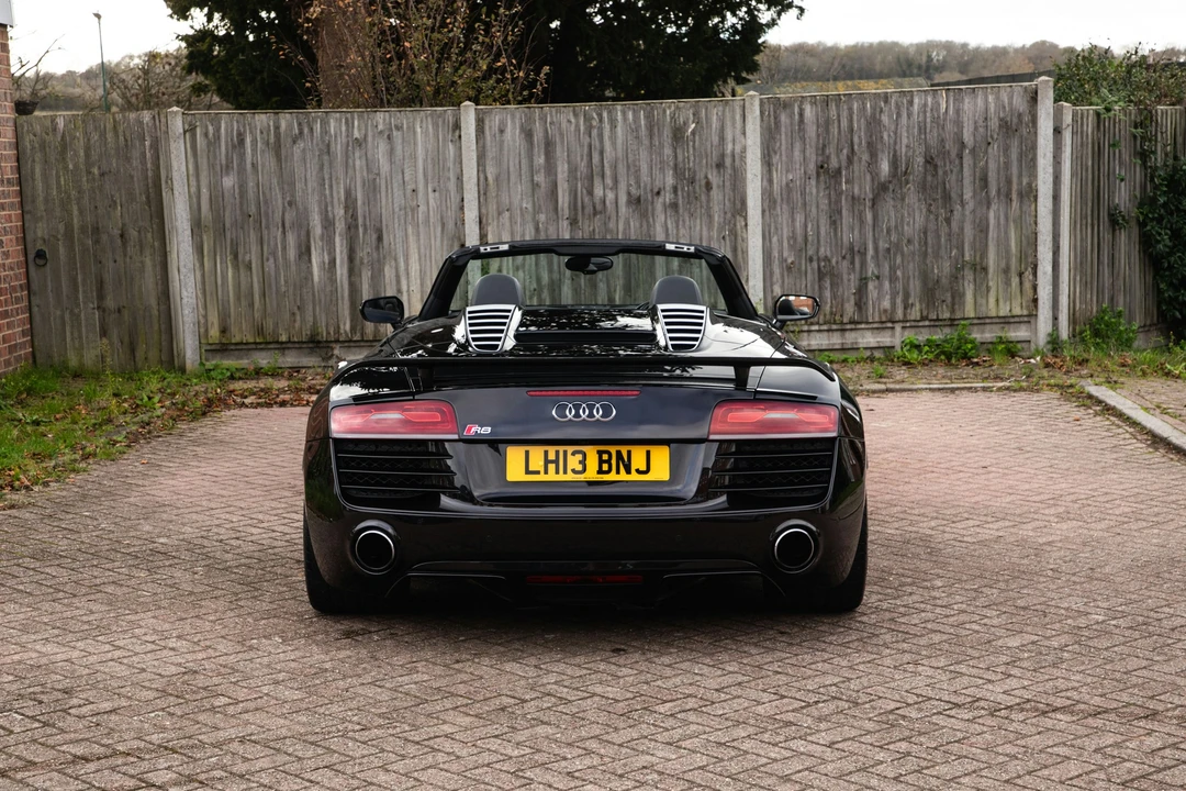 2013 Audi 42 R8 - Image 6 of 21