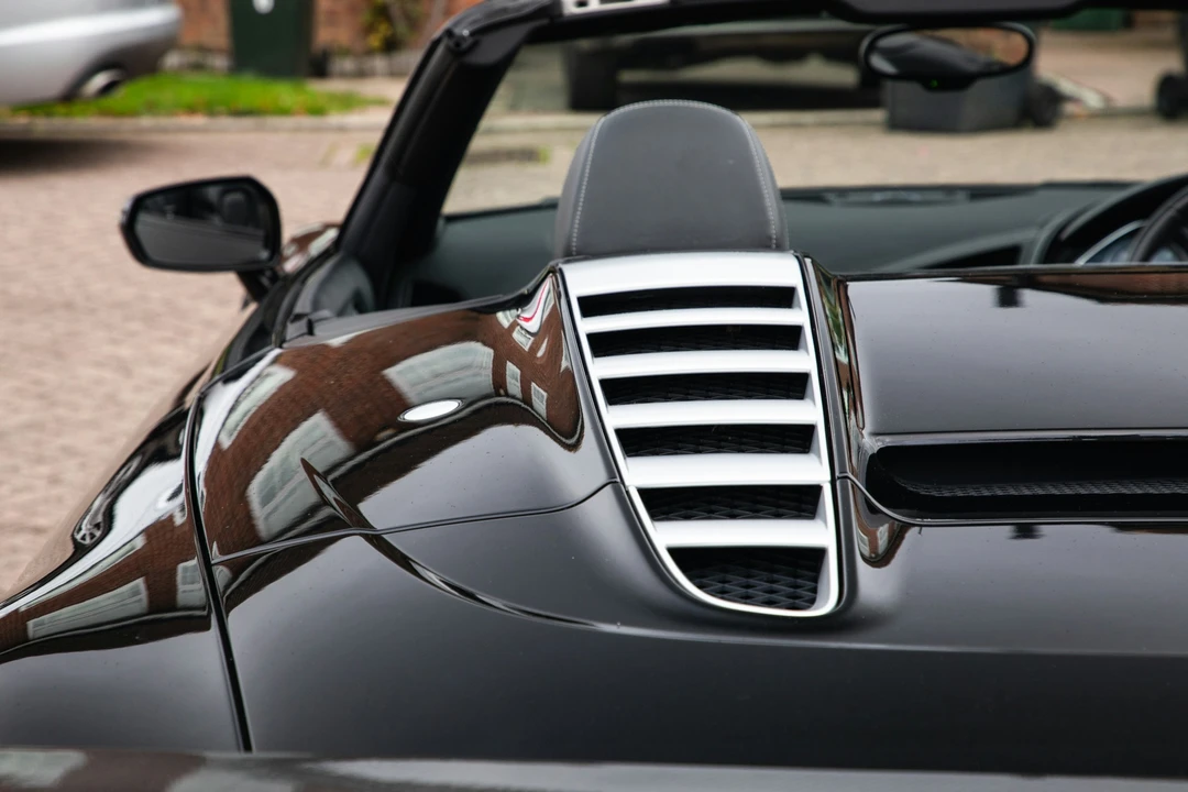 2013 Audi 42 R8 - Image 18 of 21