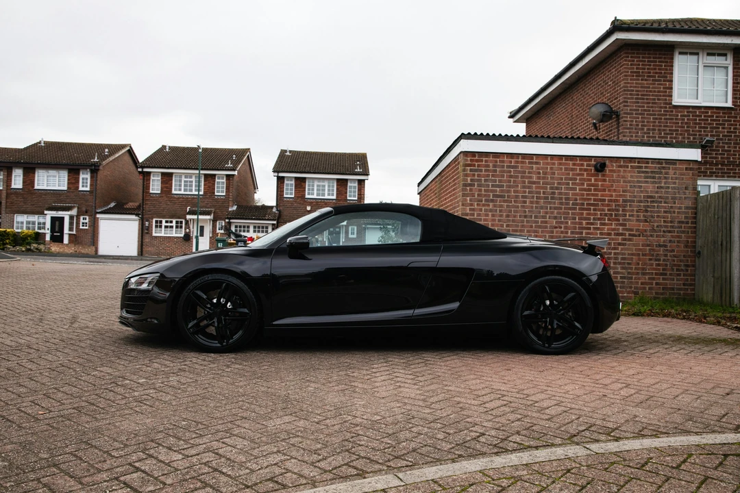 2013 Audi 42 R8 - Image 4 of 21