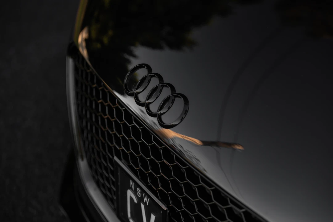 2013 Audi 42 R8 - Image 25 of 31