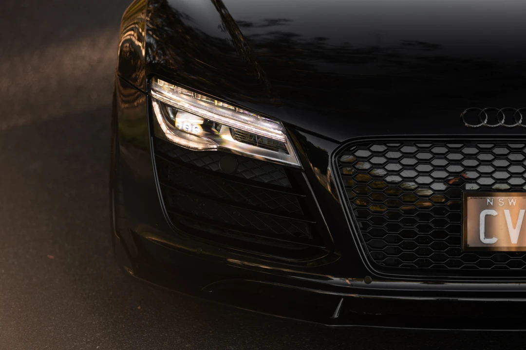 2013 Audi 42 R8 - Image 27 of 31