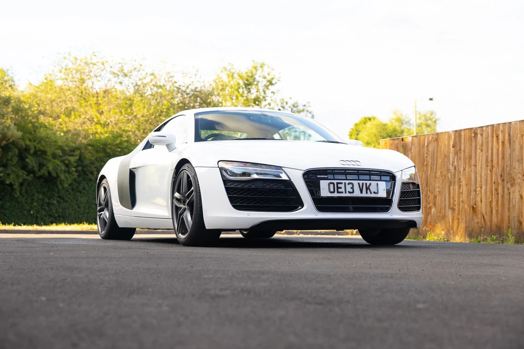 2013 Audi 42 R8 - Image 17 of 31