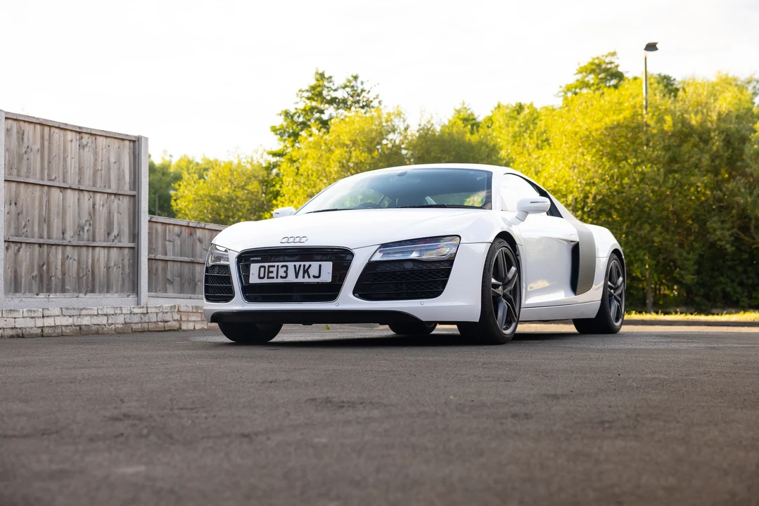 2013 Audi 42 R8 - Image 11 of 31