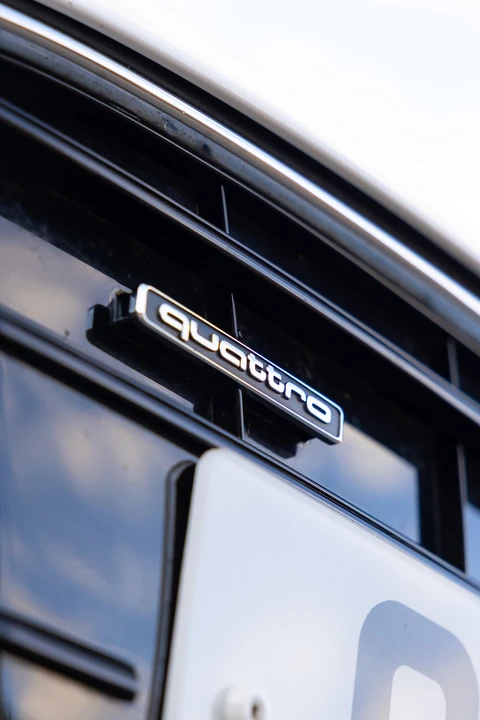2013 Audi 42 R8 - Image 26 of 31