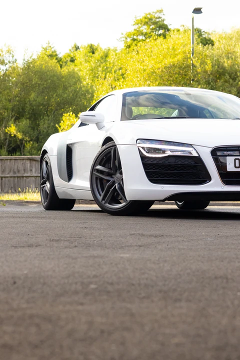 2013 Audi 42 R8 - Image 28 of 31