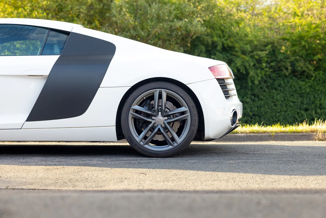 2013 Audi 42 R8 - Image 31 of 31