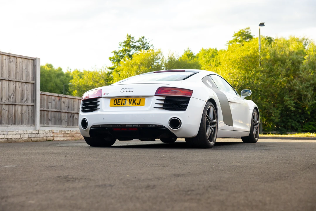 2013 Audi 42 R8 - Image 15 of 31