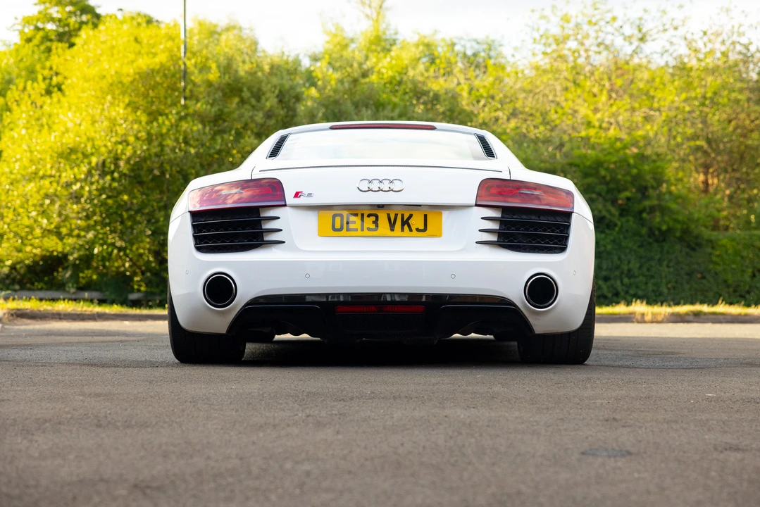 2013 Audi 42 R8 - Image 14 of 31