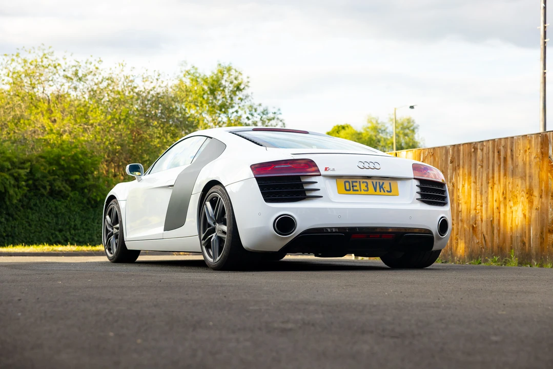2013 Audi 42 R8 - Image 13 of 31