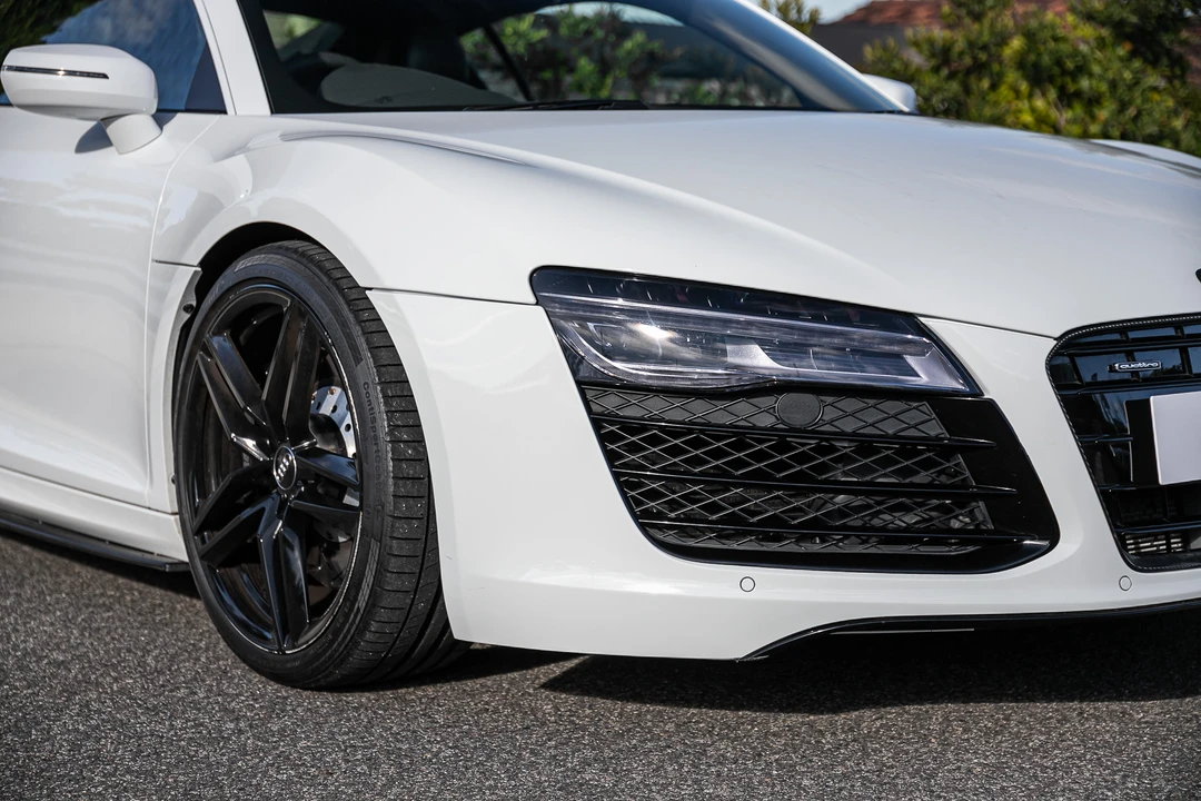 2013 Audi 42 R8 - Image 14 of 31
