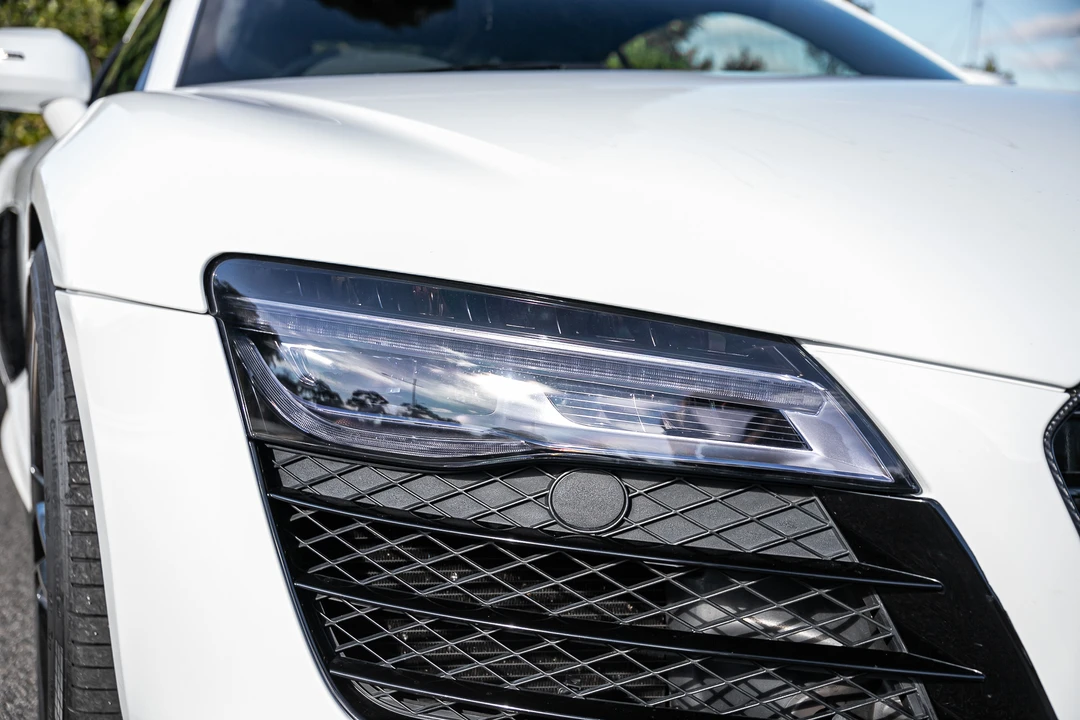 2013 Audi 42 R8 - Image 25 of 31