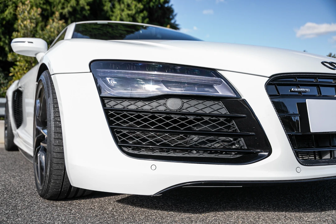 2013 Audi 42 R8 - Image 26 of 31