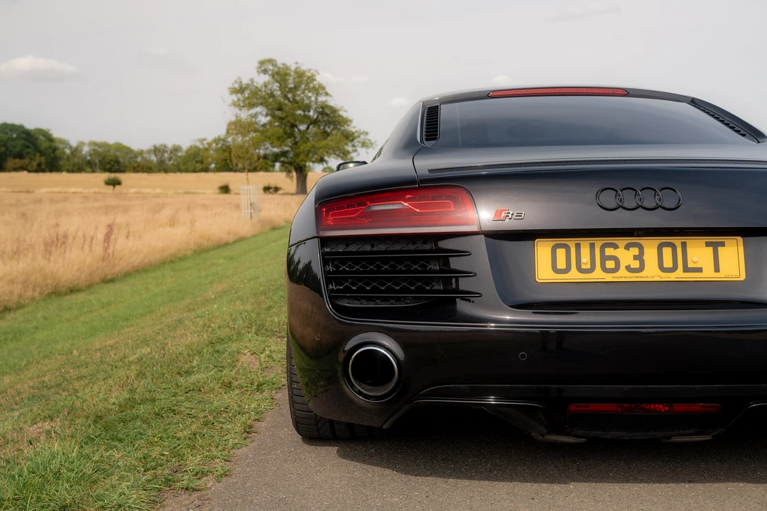 2013 Audi 42 R8 - Image 15 of 31