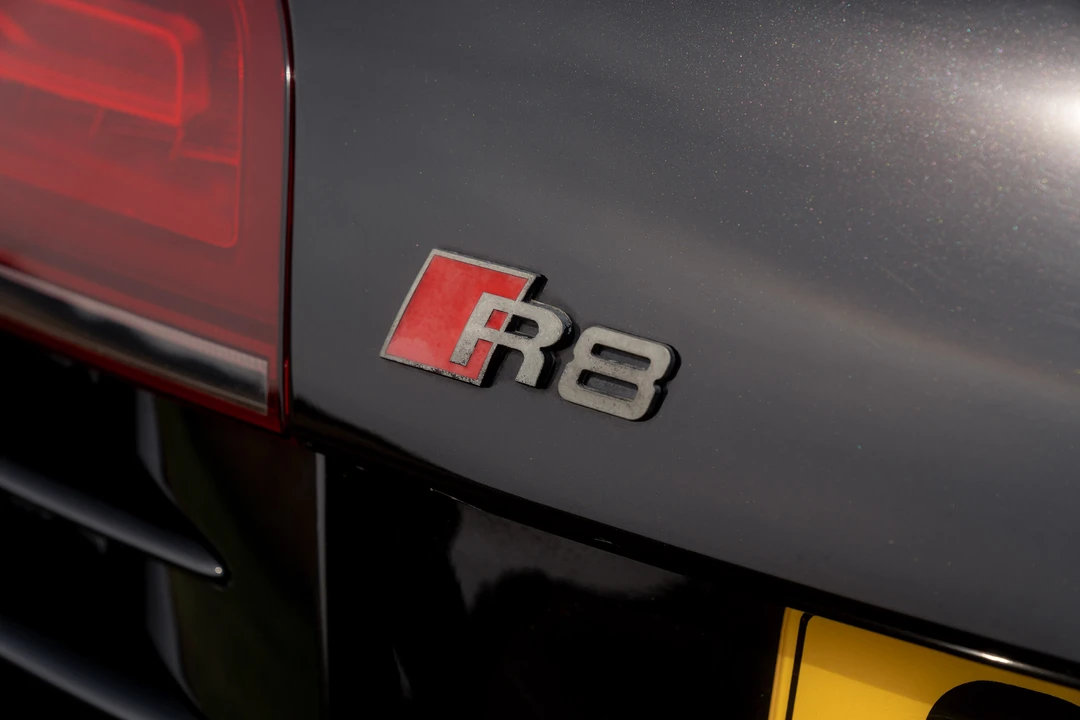 2013 Audi 42 R8 - Image 24 of 31
