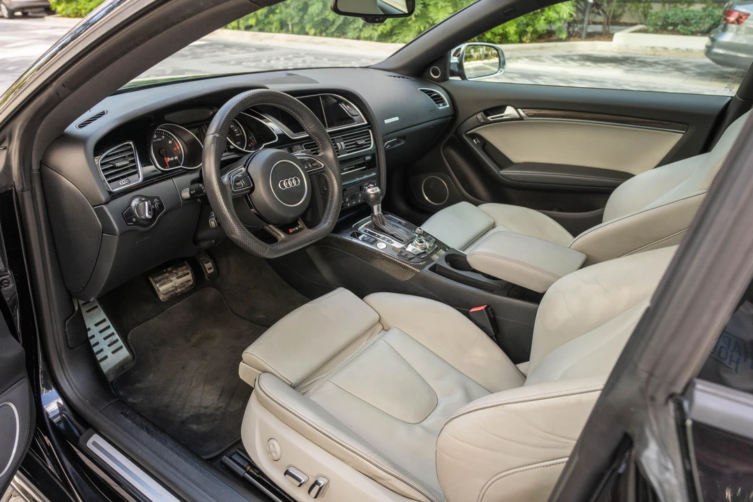 2013 Audi B8 RS5 - Image 30 of 31