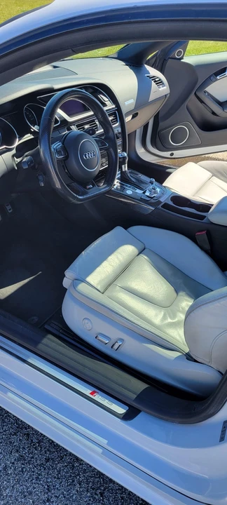 2013 Audi B8 RS5 - Image 28 of 31