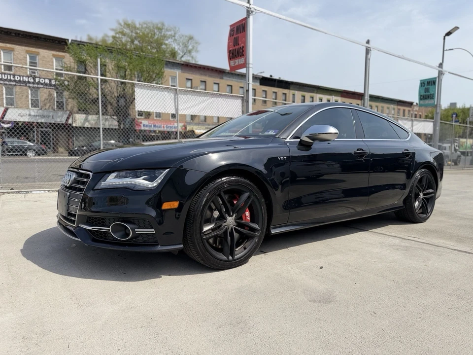 2013 Audi C7 RS7 - Image 2 of 24