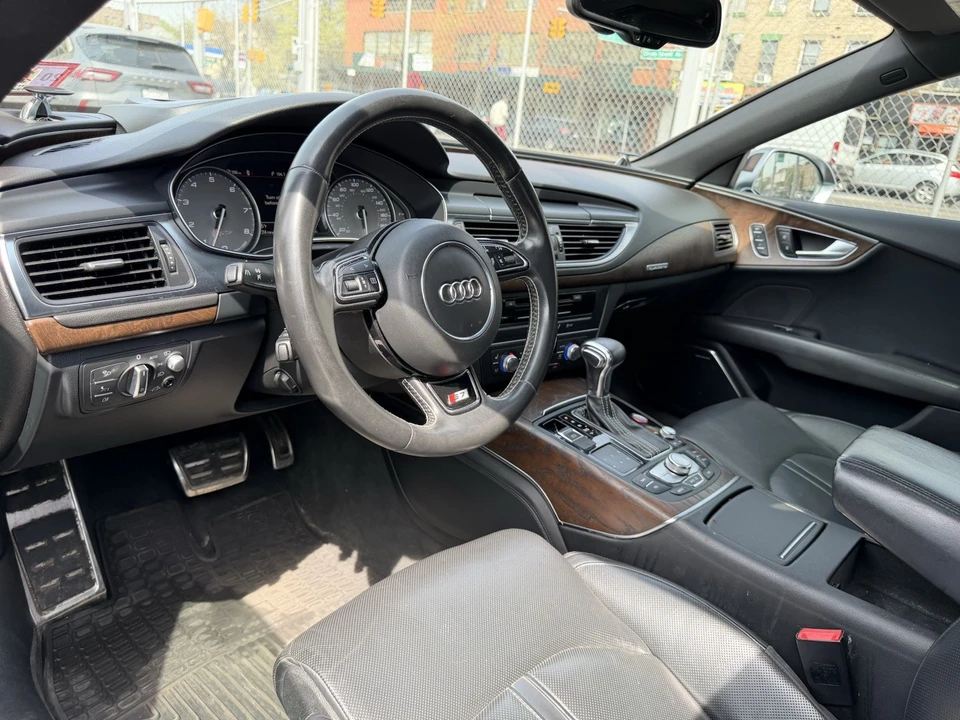 2013 Audi C7 RS7 - Image 19 of 24