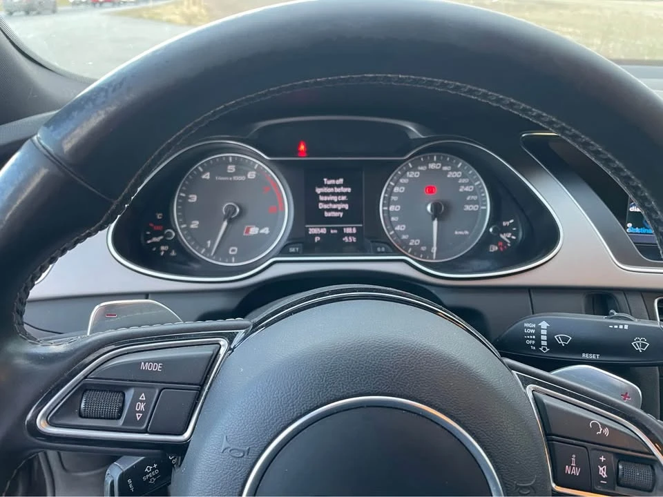 2013 Audi B8 S4 - Image 6 of 10