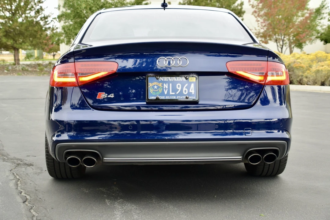 2013 Audi B8 S4 - Image 11 of 31