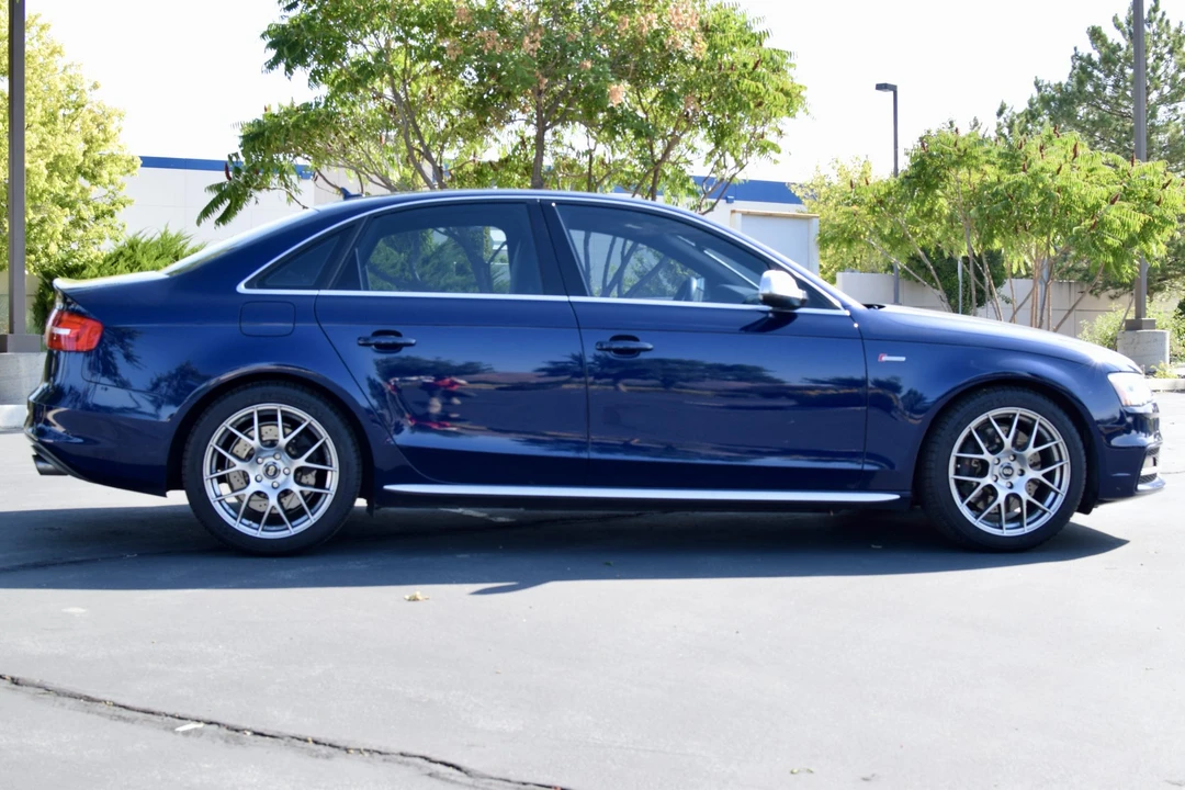 2013 Audi B8 S4 - Image 9 of 31
