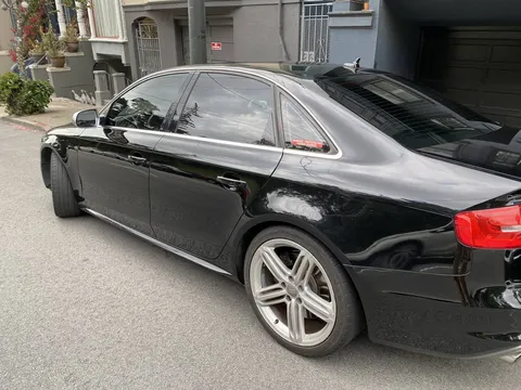 2013 Audi B8 S4 - Image 4 of 24