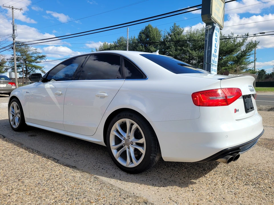 2013 Audi B8 S4 - Image 7 of 31