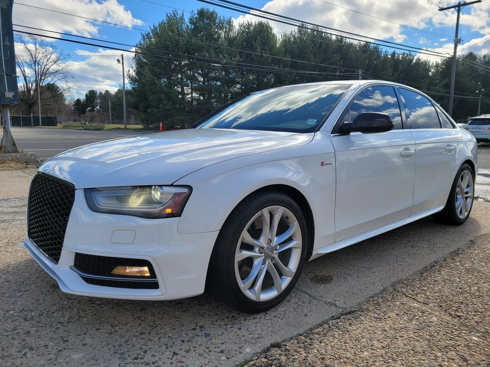 2013 Audi B8 S4 - Image 2 of 31
