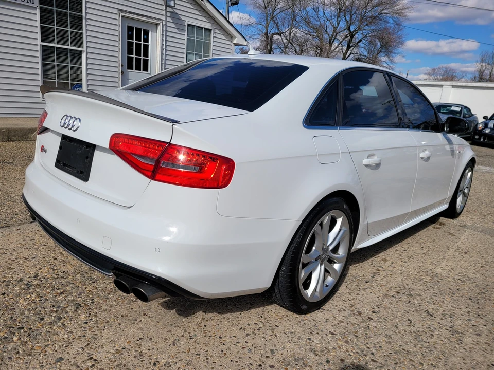 2013 Audi B8 S4 - Image 6 of 31