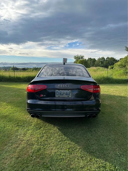 2013 Audi B8 S4 - Image 2 of 19