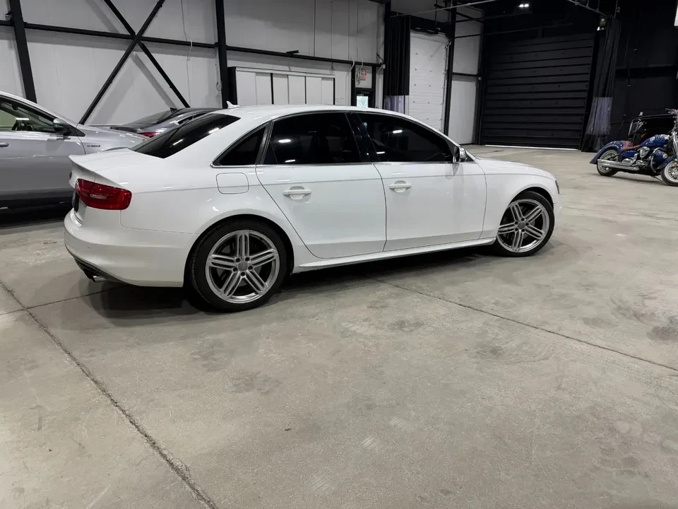 2013 Audi B8 S4 - Image 7 of 19