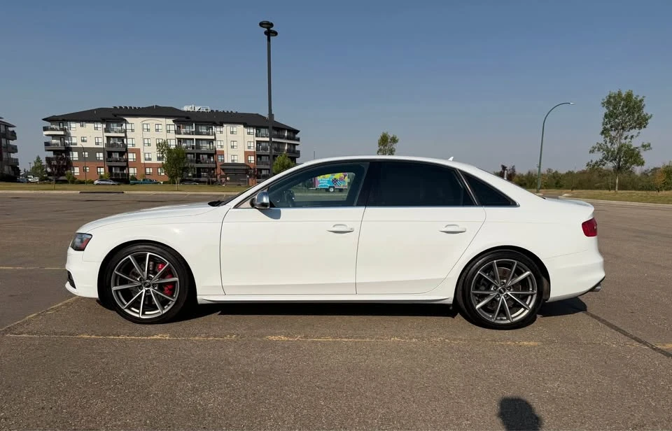 2013 Audi B8 S4 - Image 2 of 11