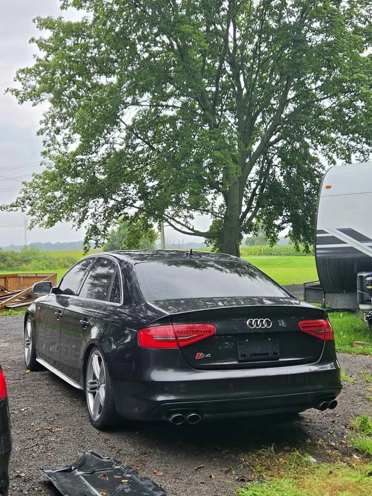2013 Audi B8 S4 - Image 3 of 9