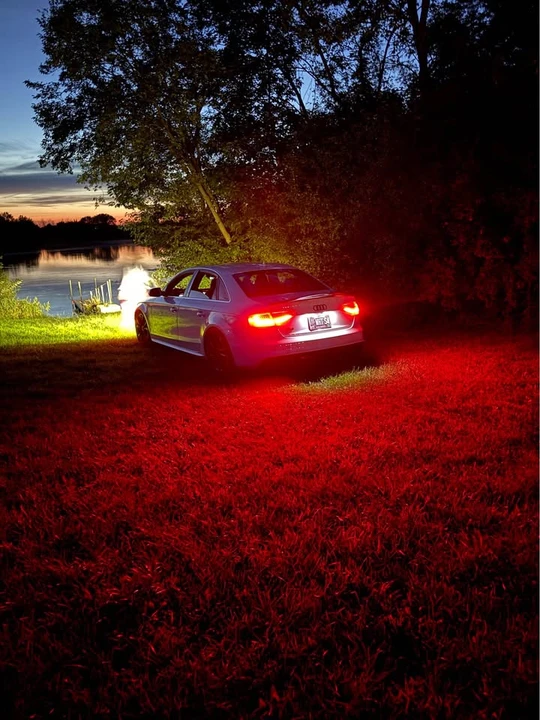 2013 Audi B8 S4 - Image 2 of 9