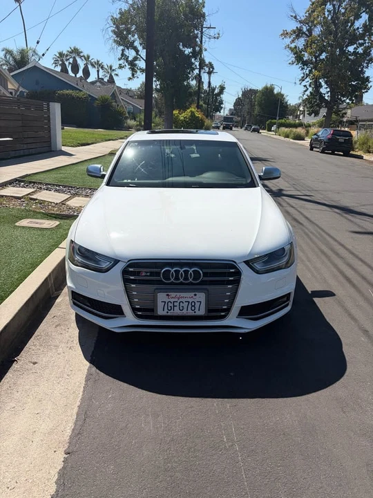 2013 Audi B8 S4 - Image 2 of 9