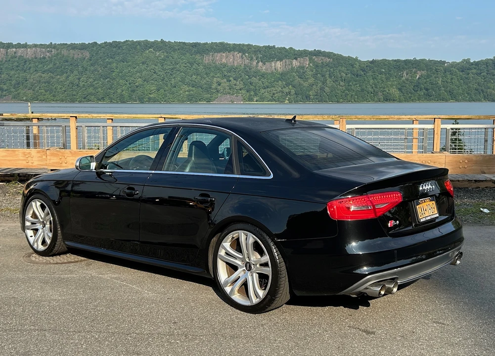 2013 Audi B8 S4 - Image 5 of 31