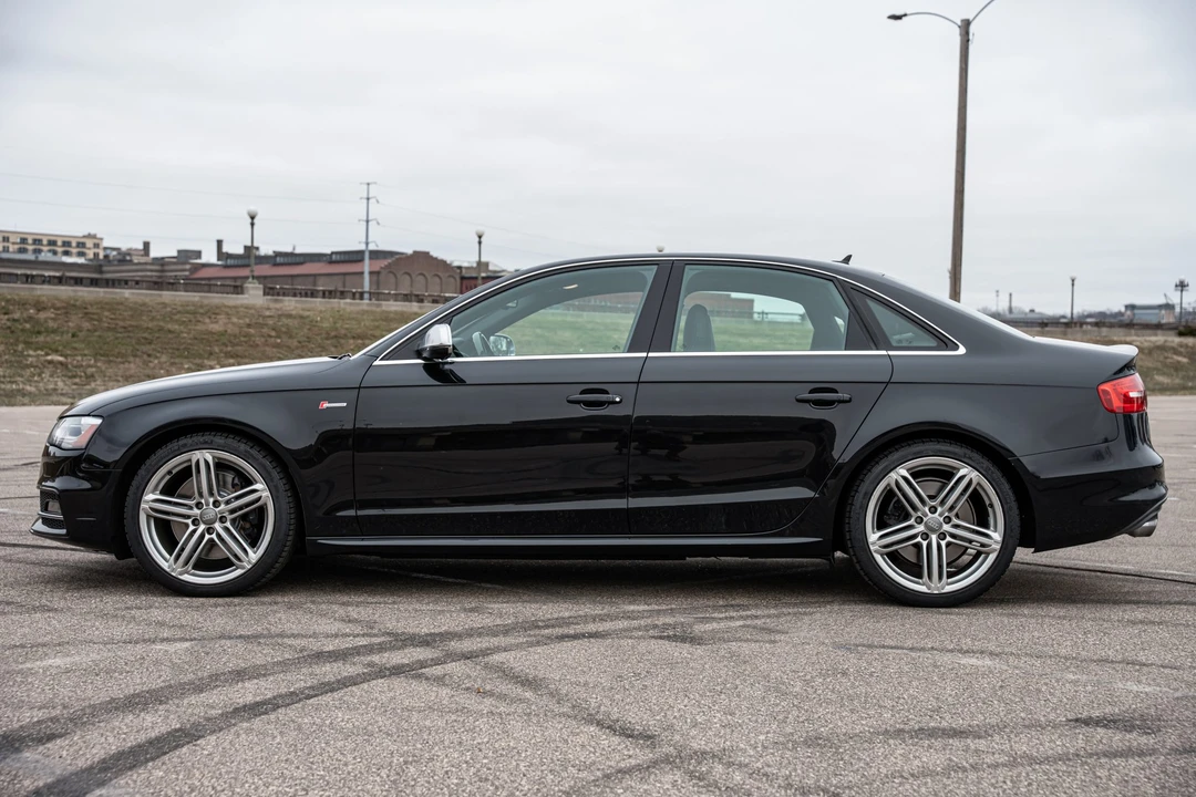 2013 Audi B8 S4 - Image 9 of 31